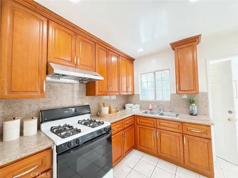 3943 Rio Hondo Rosemead, CA 91770