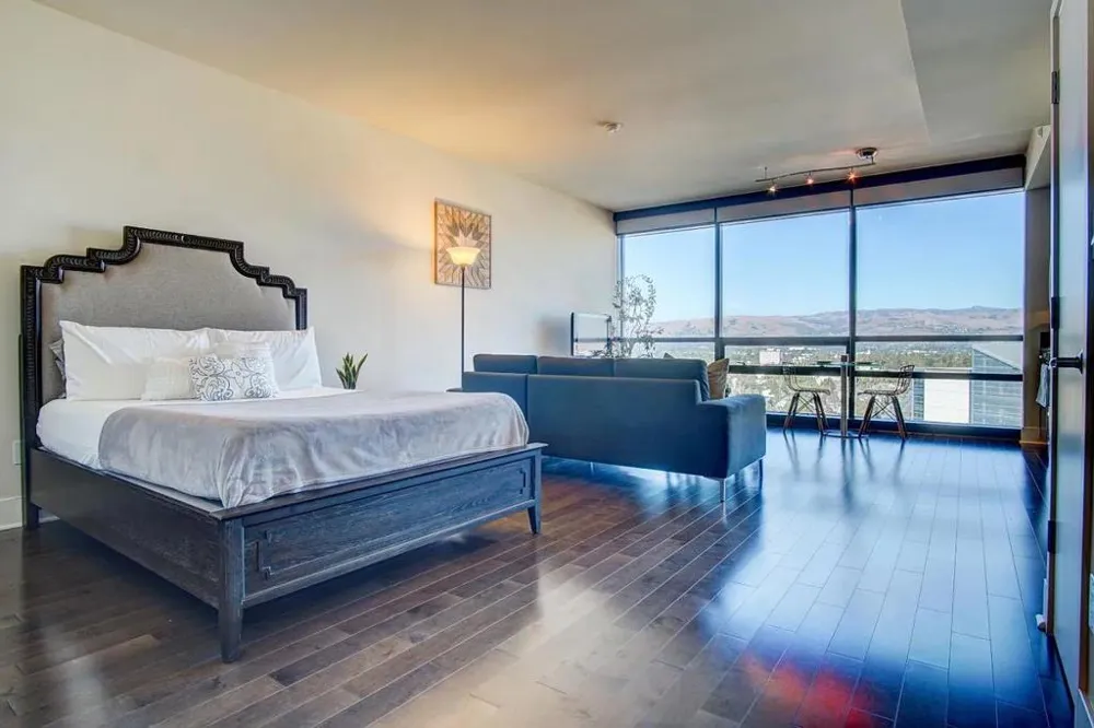 88 E San Fernando Street #1406 San Jose, CA 95113