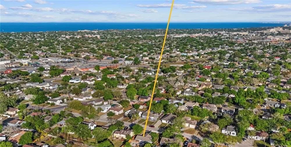 1225 Logan Avenue Corpus Christi, TX 78404