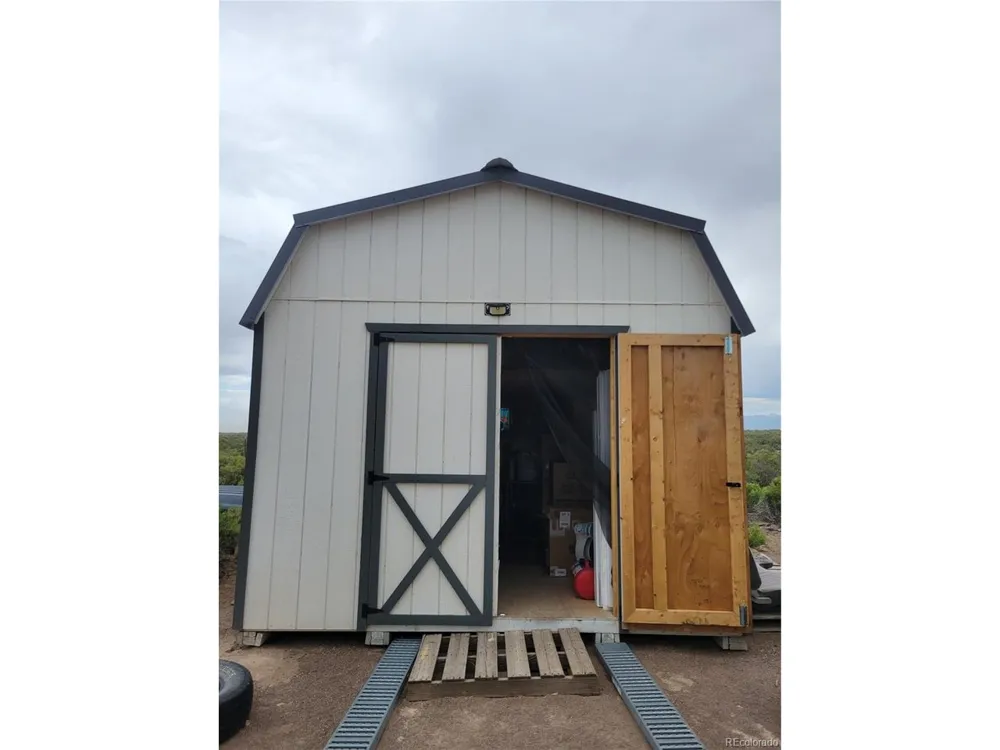 452 Agate Lane Alamosa, CO 81101