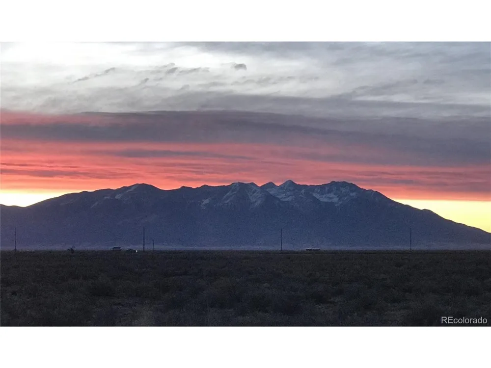 452 Agate Lane Alamosa, CO 81101