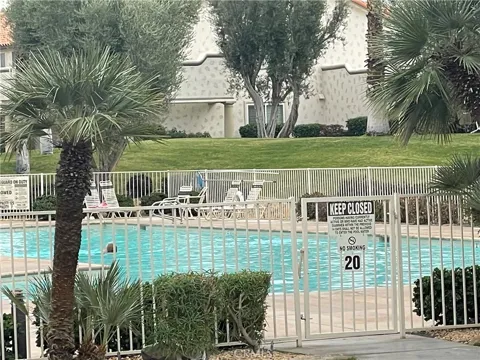 344 Vista Royale