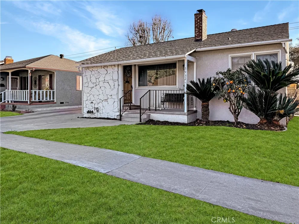 5932 Oliva Avenue Lakewood, CA 90712