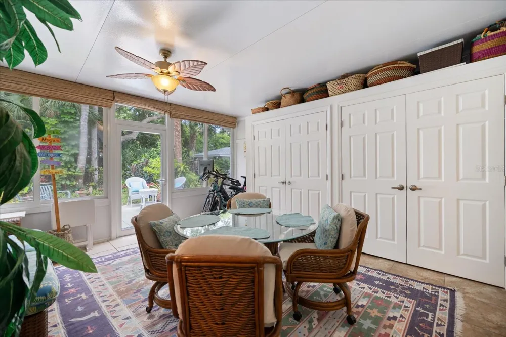 707 W VENICE AVENUE #707B Venice, FL 34285