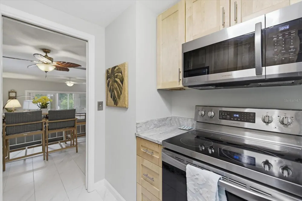 707 W VENICE AVENUE #707B Venice, FL 34285