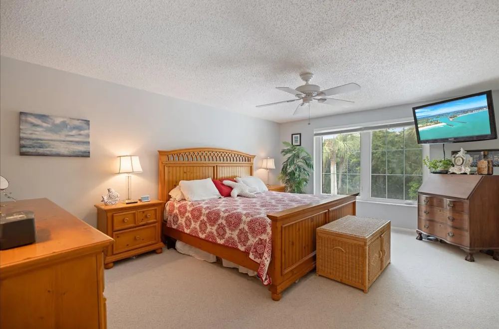 707 W VENICE AVENUE #707B Venice, FL 34285