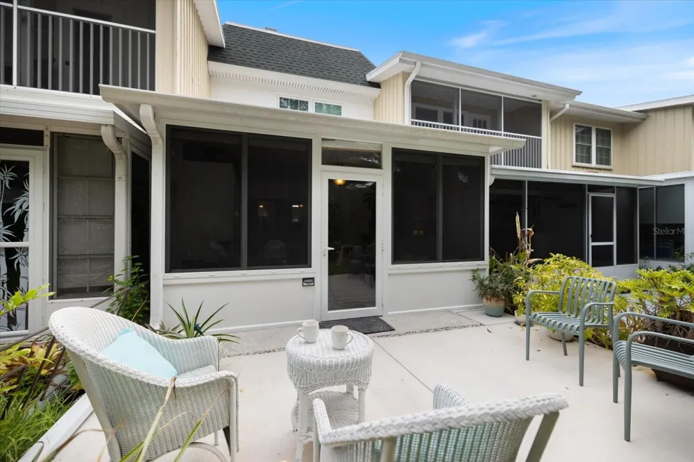 707 W VENICE AVENUE #707B Venice, FL 34285