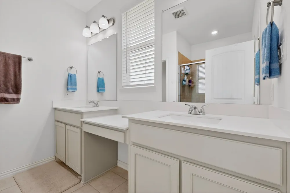 2721 Burr Oak Road Oak Ridge, TX 75161