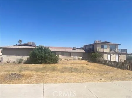 761 Upton Drive #C Barstow, CA 92311