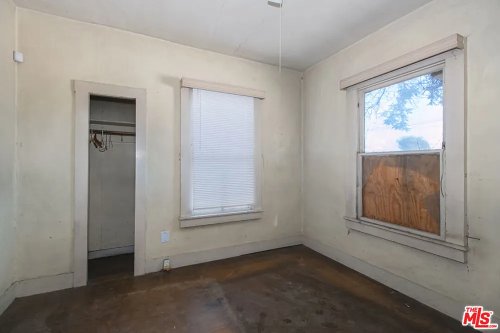 6541 Regent Street Huntington Park, CA 90255