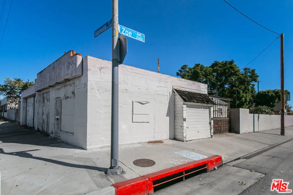 6541 Regent Street Huntington Park, CA 90255