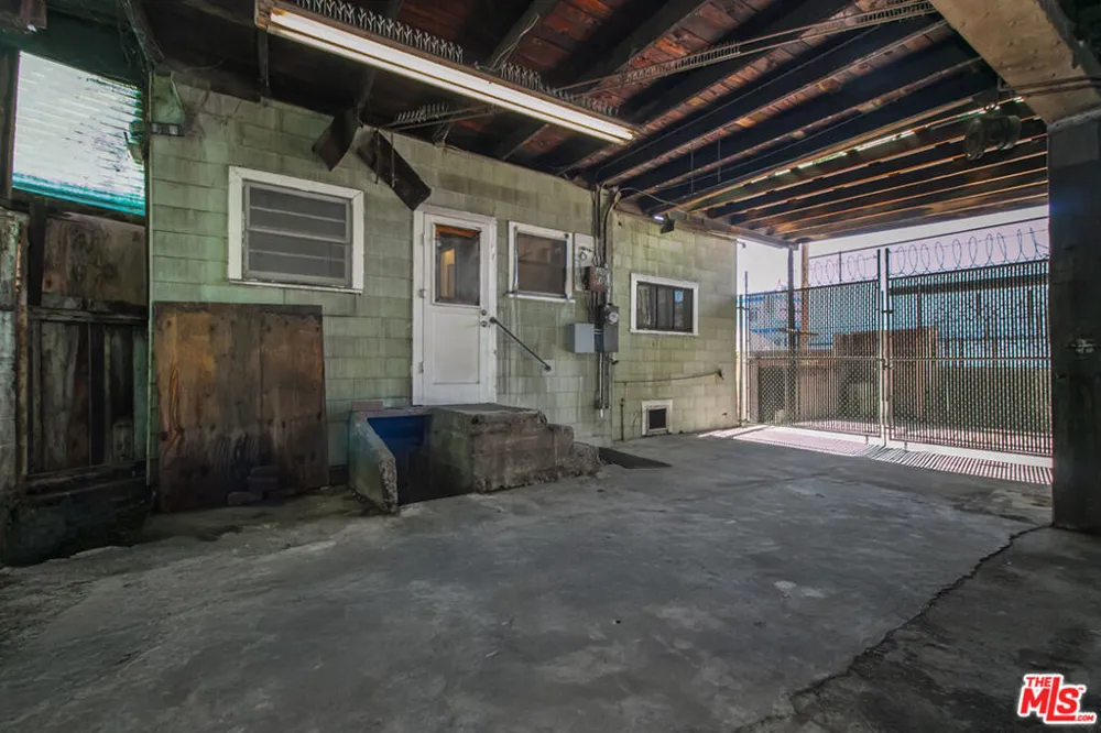 6541 Regent Street Huntington Park, CA 90255