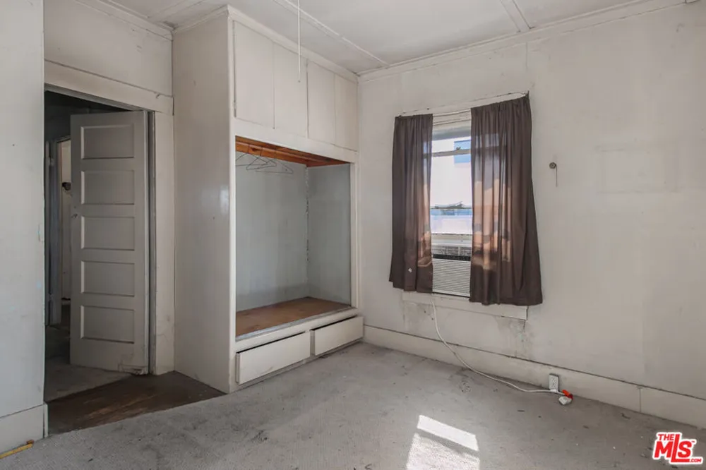 6541 Regent Street Huntington Park, CA 90255