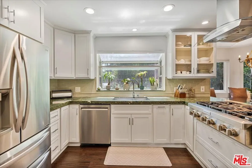 12834 Landale Street Studio City, CA 91604