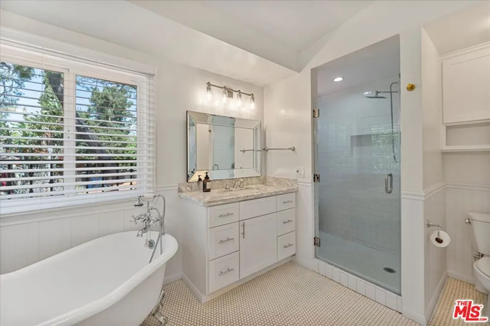 12834 Landale Street Studio City, CA 91604