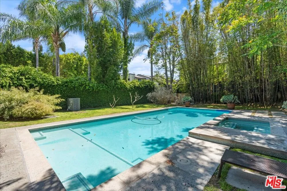 12834 Landale Street Studio City, CA 91604