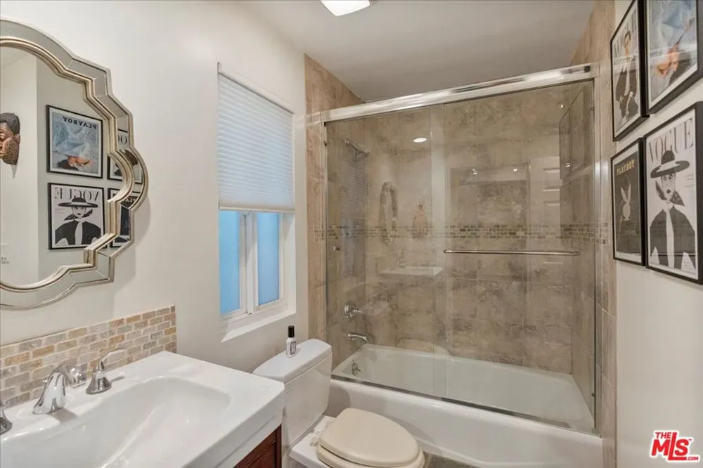 12834 Landale Street Studio City, CA 91604