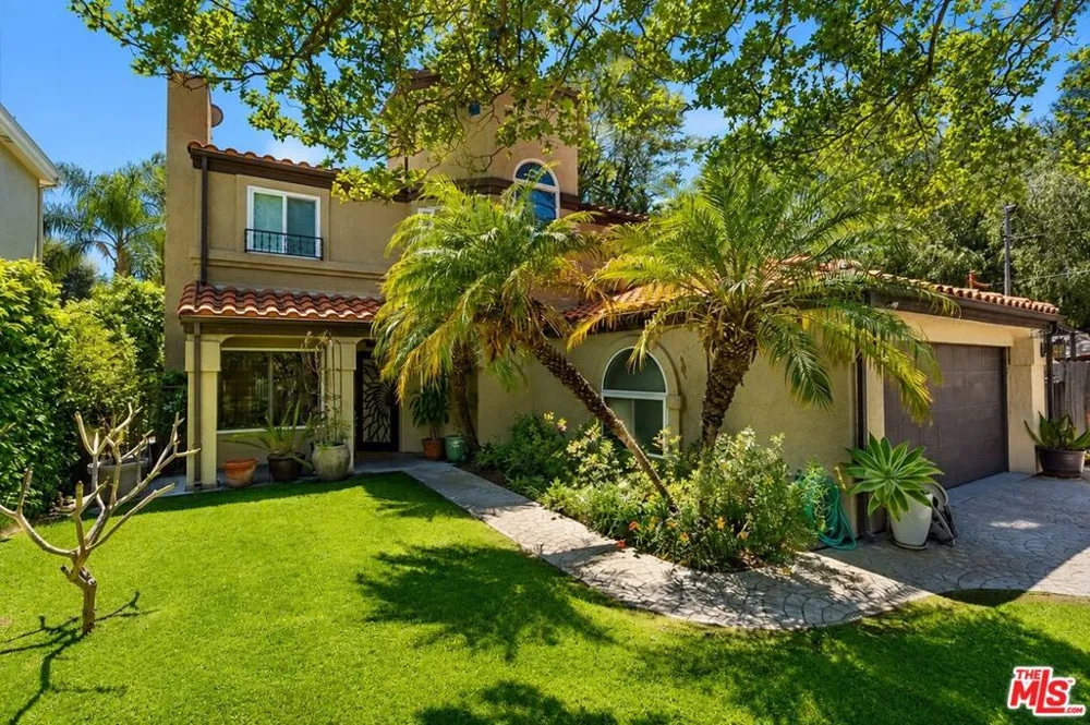 12834 Landale Street Studio City, CA 91604