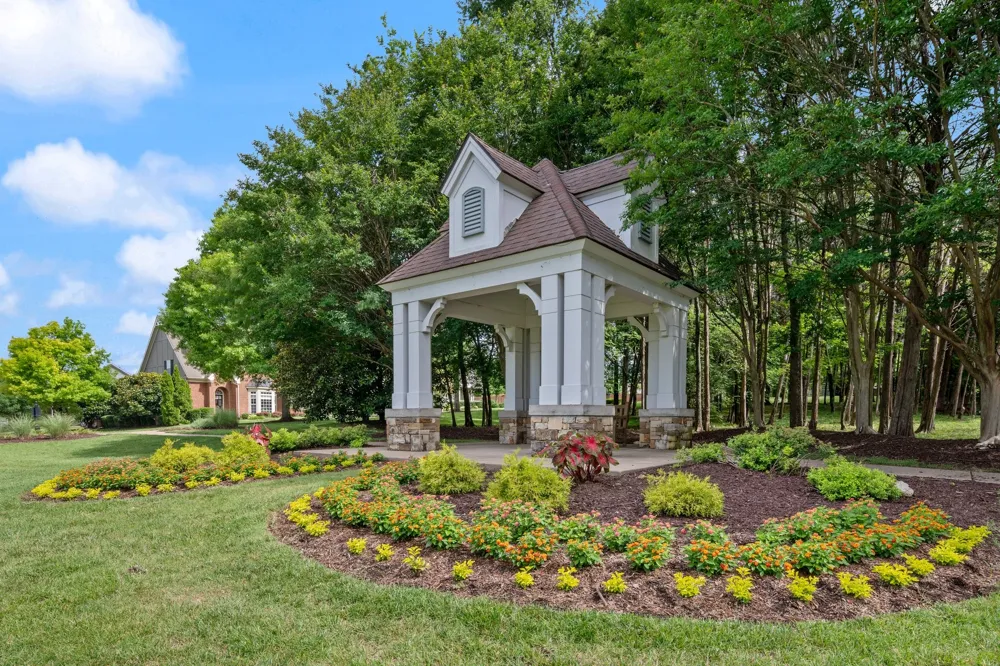 7827 Kemberton Dr W Nolensville, TN 37135