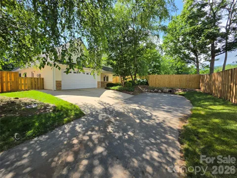 45 Beekeeper Trail