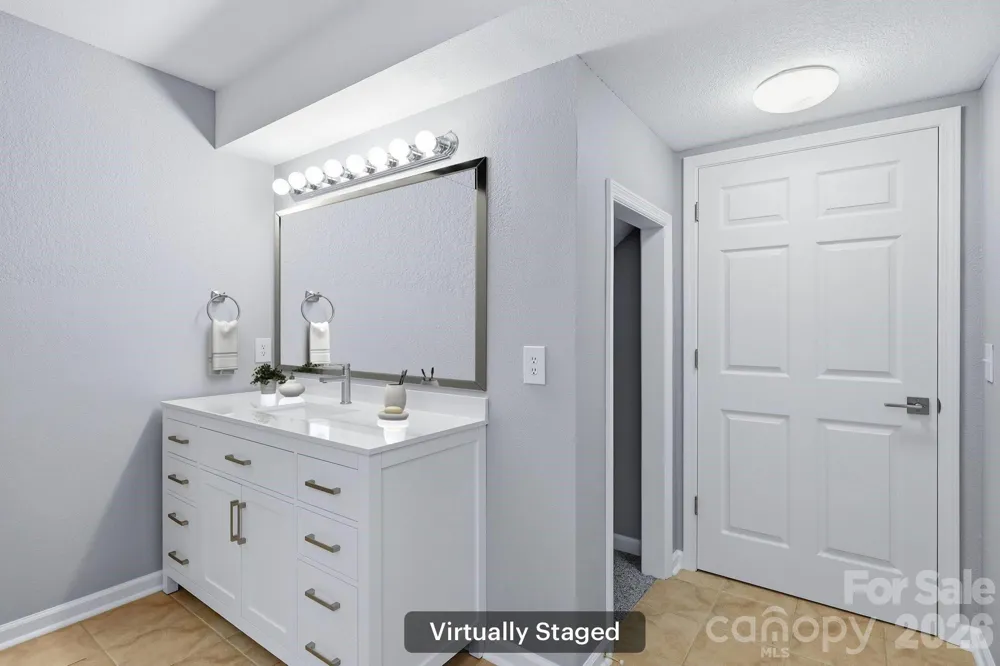 45 Beekeeper Trail Swannanoa, NC 28778