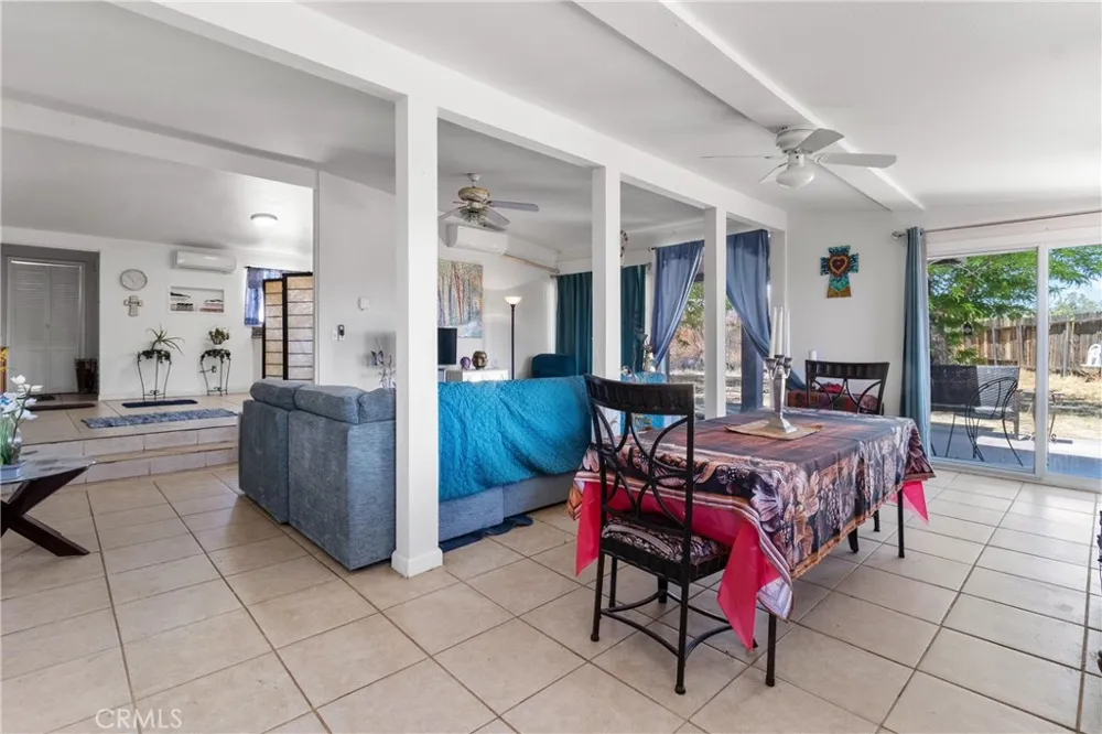 10011 achilles California City, CA 93505