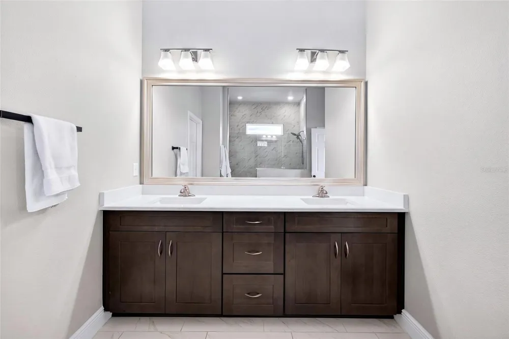 12862 CARMELA CIRCLE W San Antonio, FL 33576