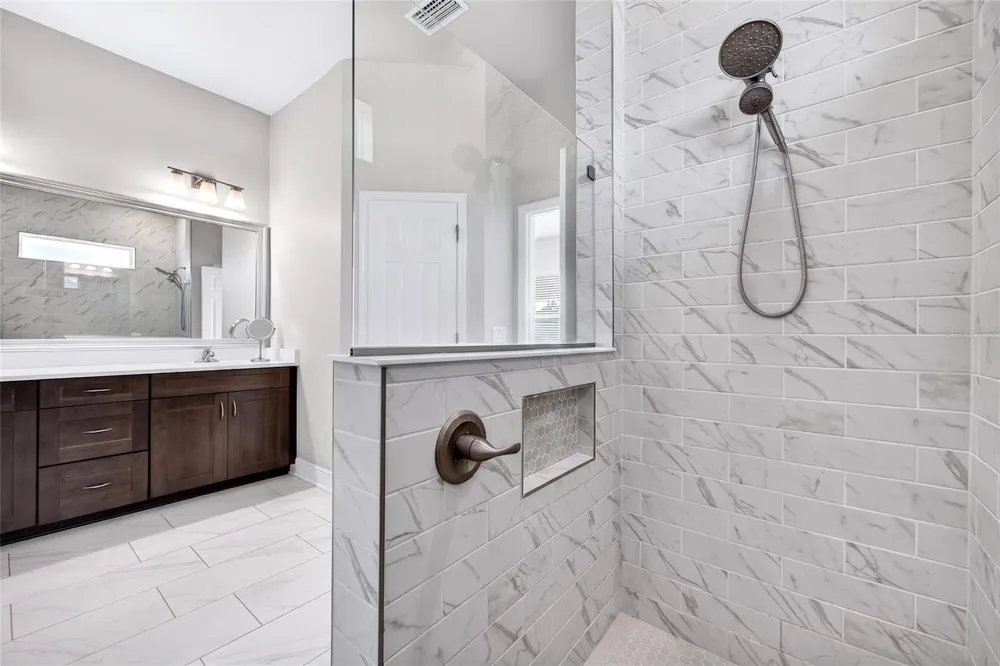 12862 CARMELA CIRCLE W San Antonio, FL 33576
