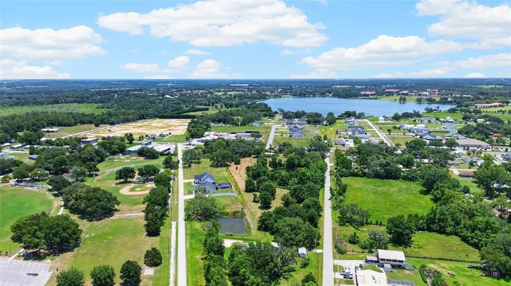 12862 CARMELA CIRCLE W San Antonio, FL 33576