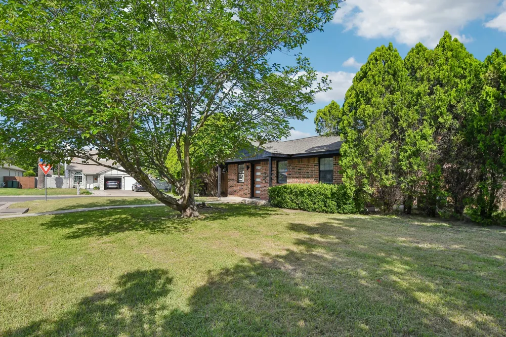 1204 Southwalk Street Georgetown, TX 78626