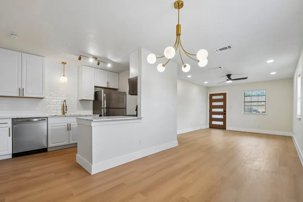 1204 Southwalk Street Georgetown, TX 78626