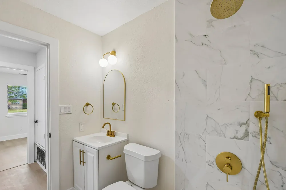1204 Southwalk Street Georgetown, TX 78626