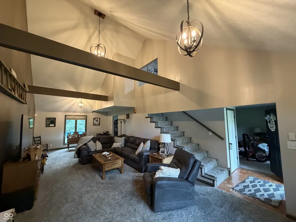 1934 950 W Parker City, IN 47368