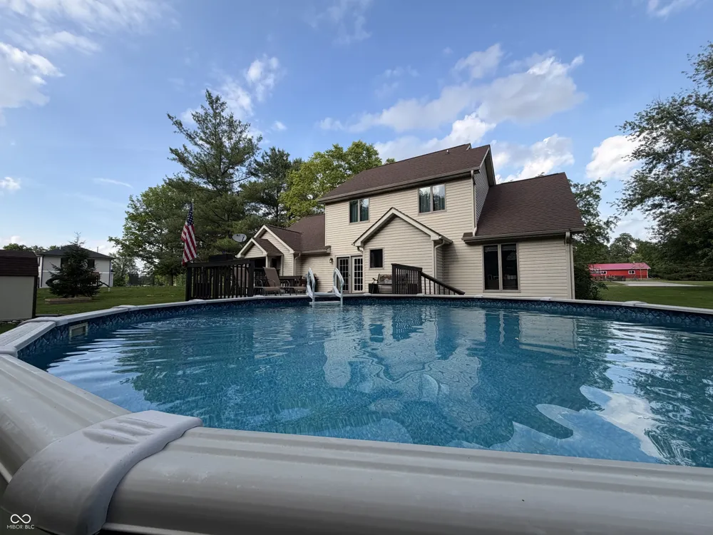 1934 950 W Parker City, IN 47368