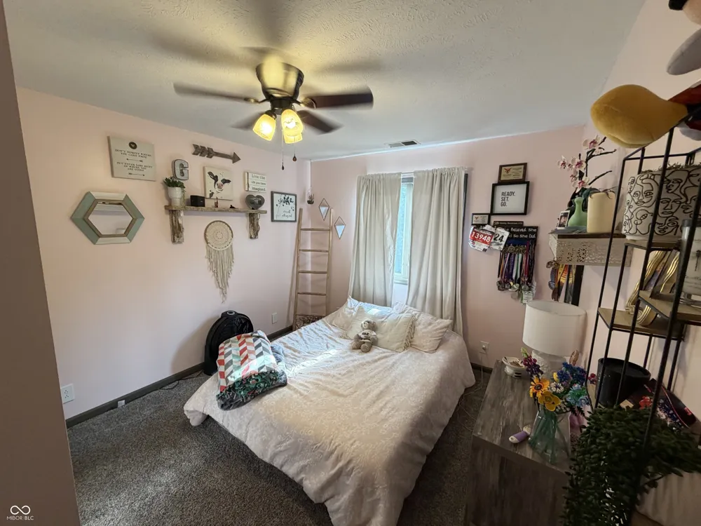 1934 950 W Parker City, IN 47368