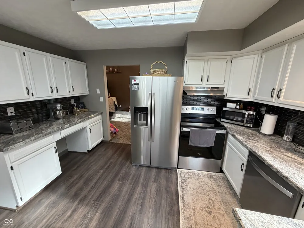 1934 950 W Parker City, IN 47368