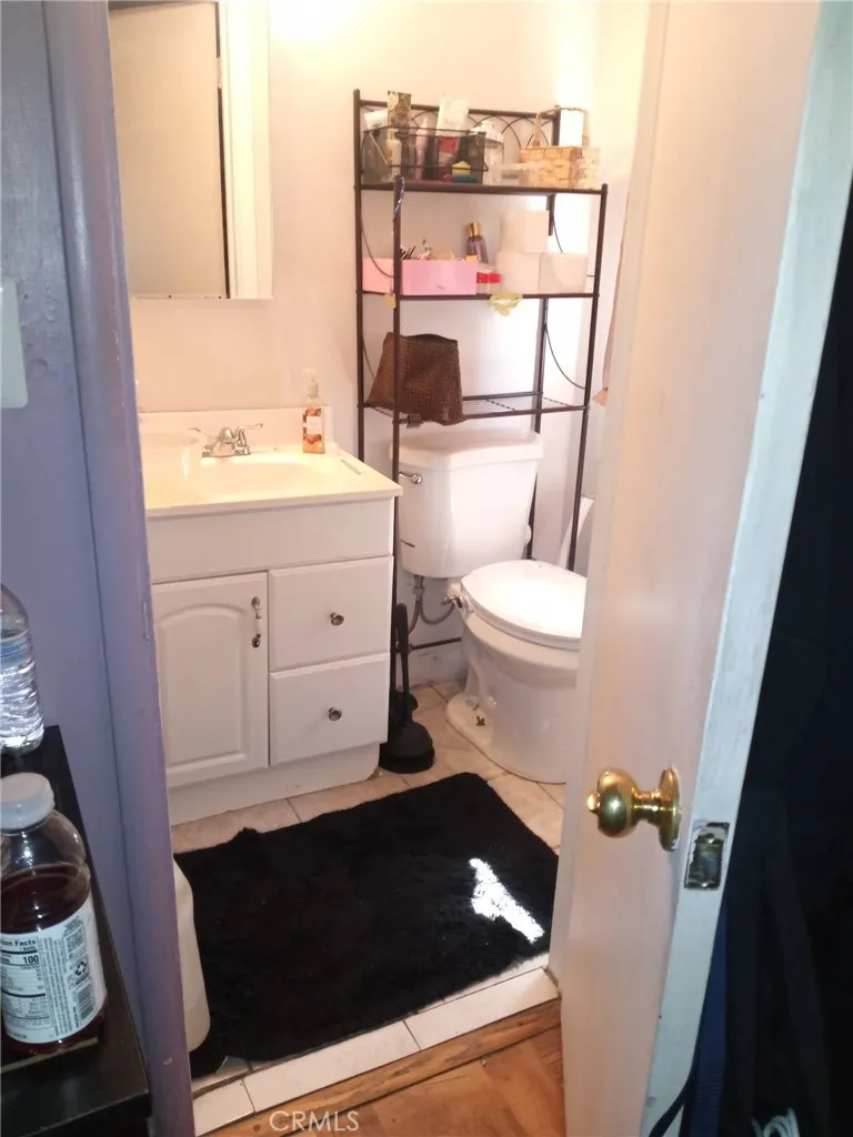 2619 E Buckingham Fresno, CA 93726