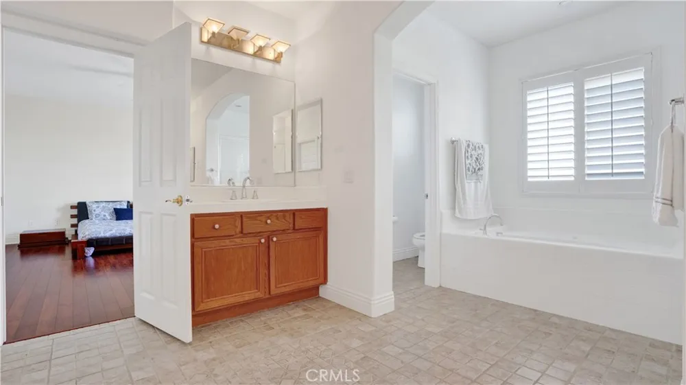 33 Acanthus Rancho Santa Margarita, CA 92688