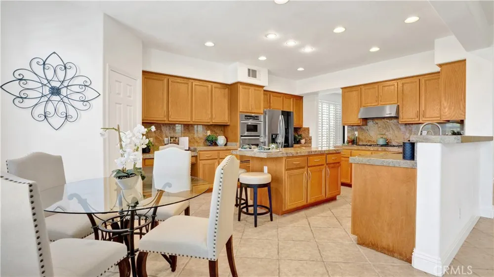 33 Acanthus Rancho Santa Margarita, CA 92688