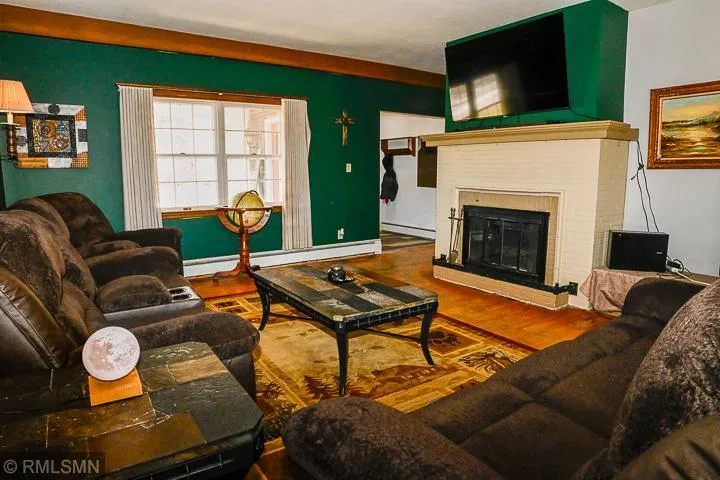 219 W Vermilion Drive Cook, MN 55723