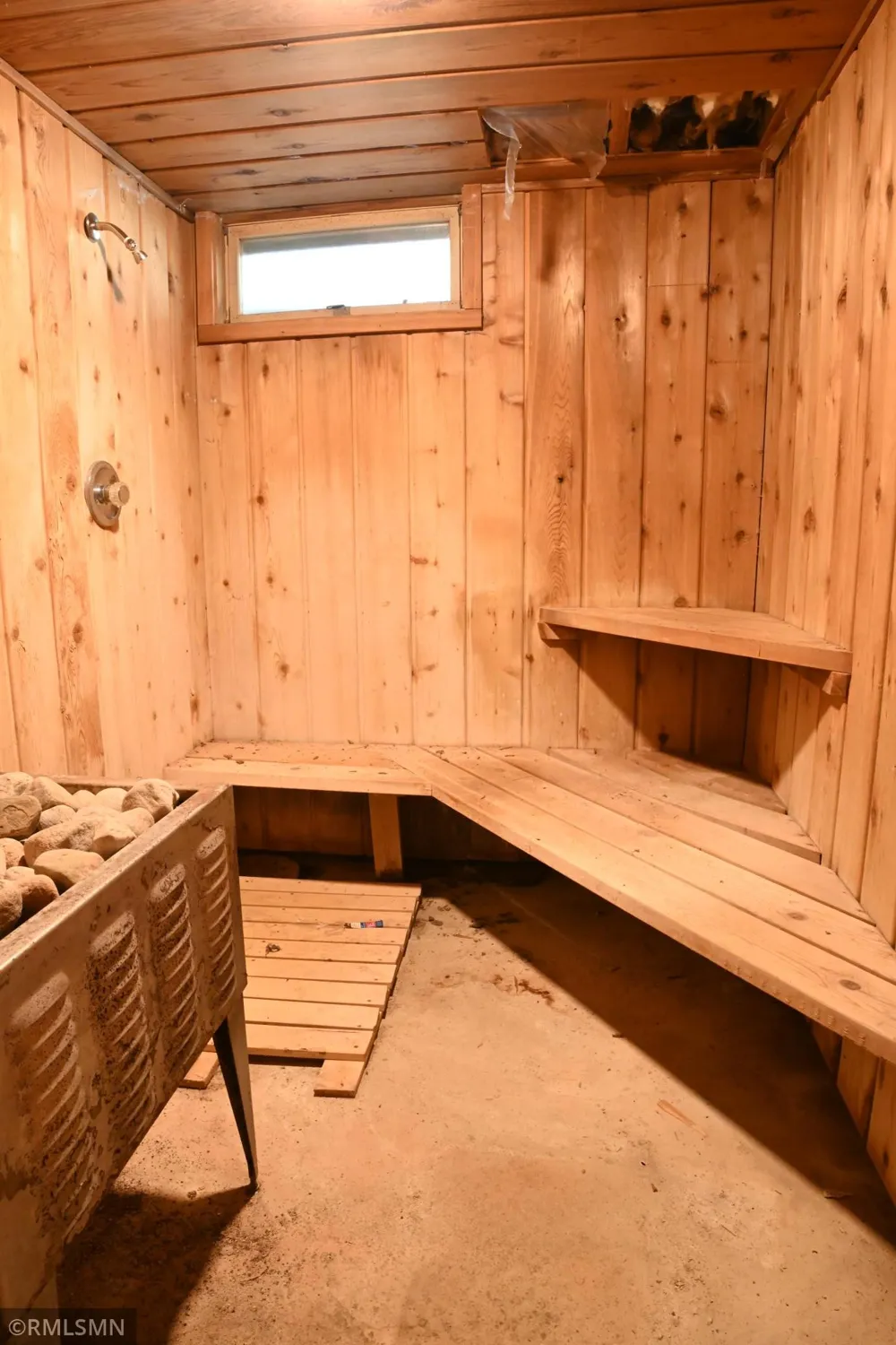 219 W Vermilion Drive Cook, MN 55723