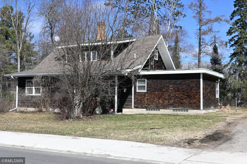 219 W Vermilion Drive Cook, MN 55723