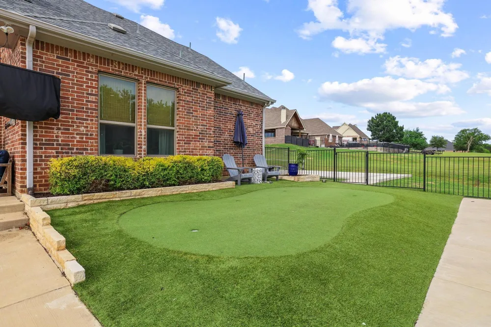 107 Whispering Winds Drive Gunter, TX 75058