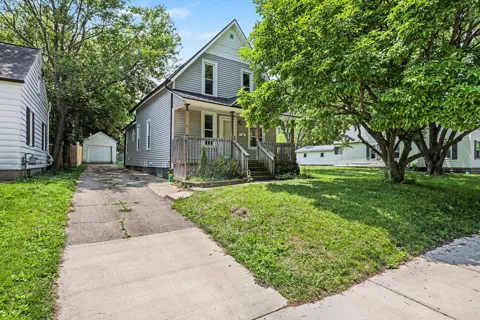 840 Spencer Street NE