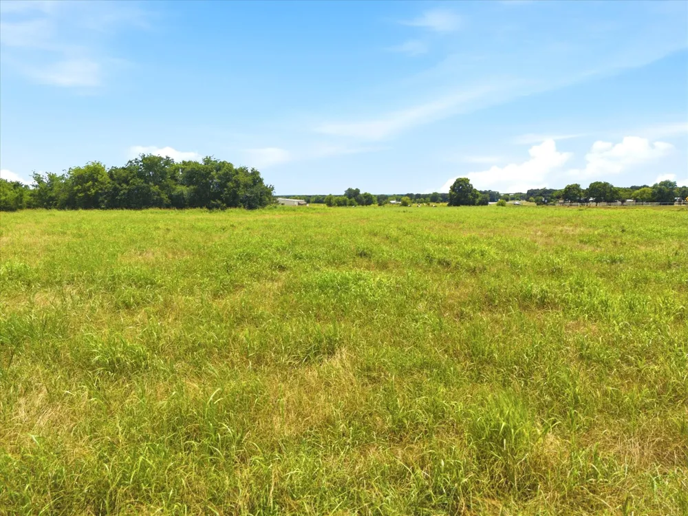 9135 State Highway 34 Quinlan, TX 75474