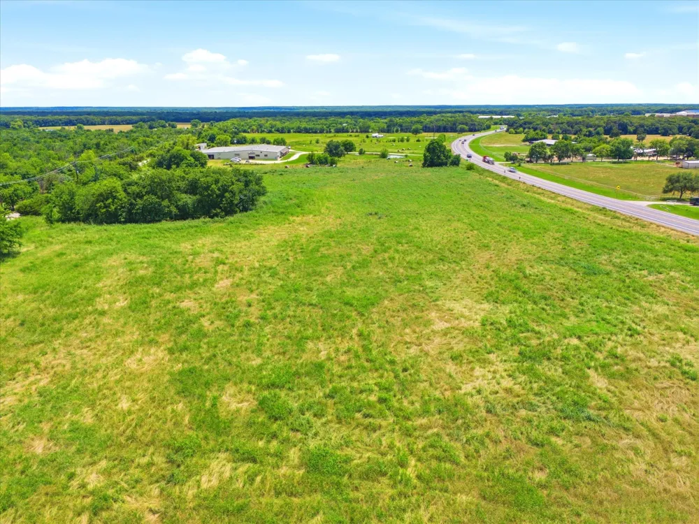 9135 State Highway 34 Quinlan, TX 75474