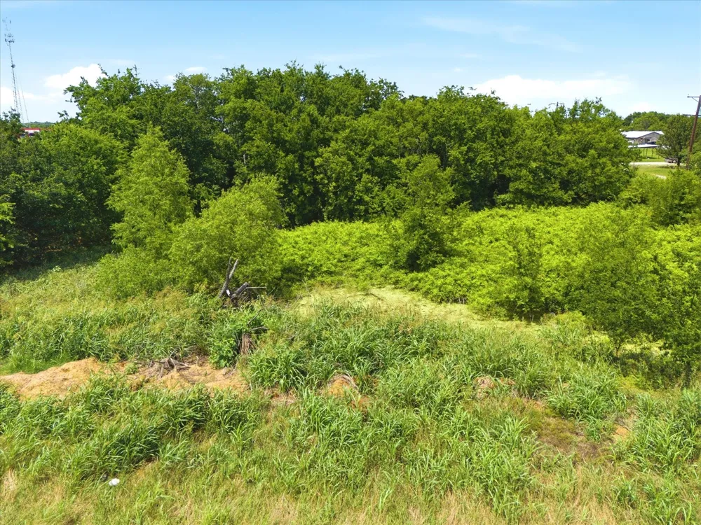 9135 State Highway 34 Quinlan, TX 75474