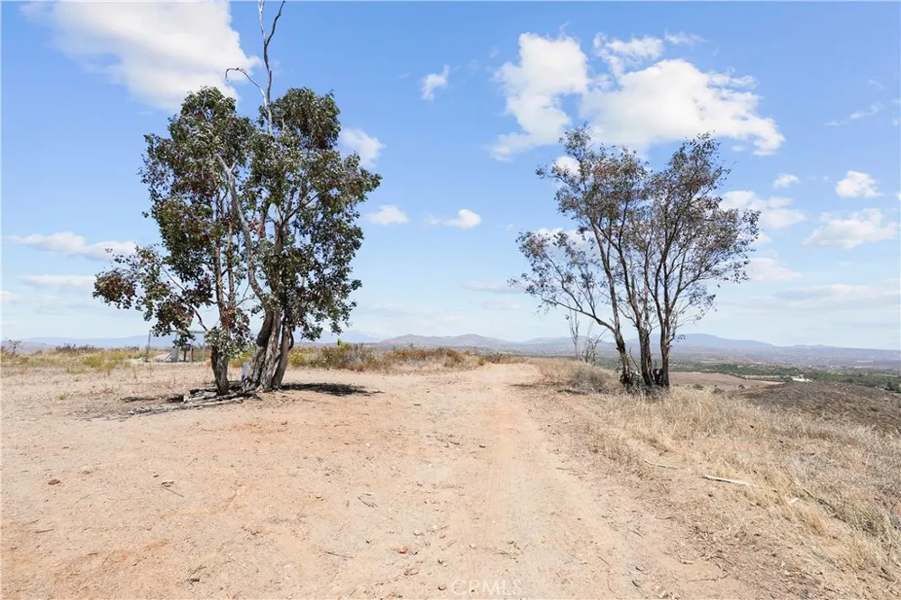 Intrepid Rd. Hemet, CA 92544