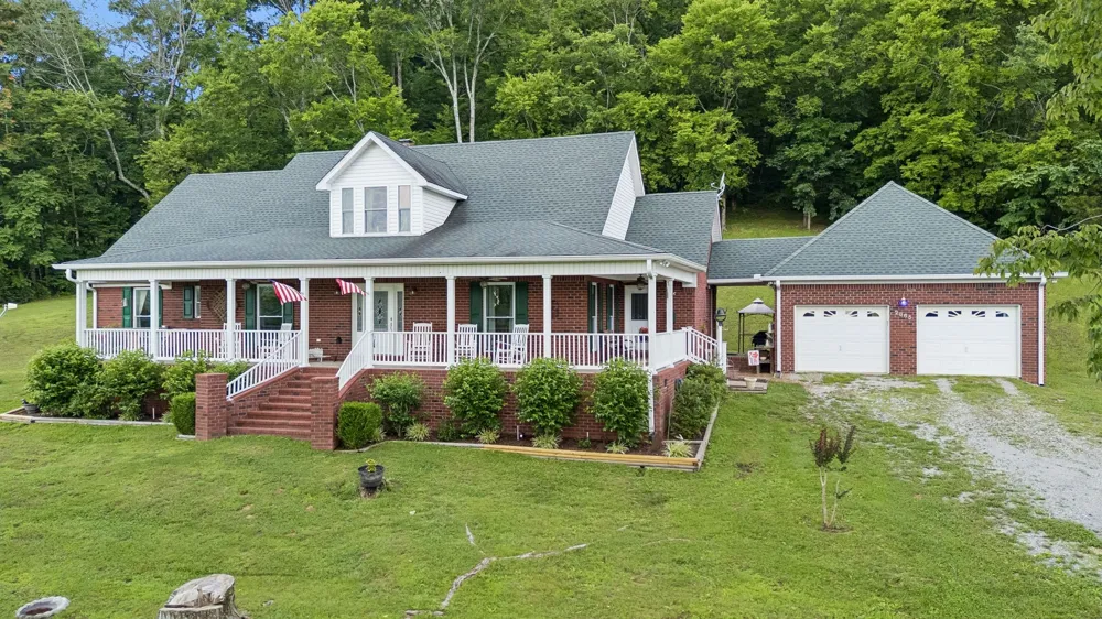 2865 Spring Place Rd Belfast, TN 37019