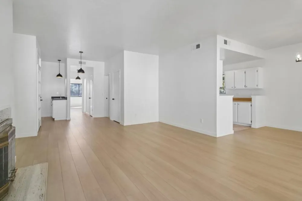 1322 Woodside Road Redwood City, CA 94061